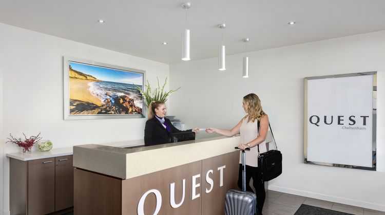 Quest Cheltenham Serviced Apartments Lobby