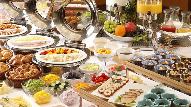 <b>Ana Crowne Plaza Yonago Restaurant</b>. Images powered by <a href="https://www.leonardoworldwide.com/" title="Leonardo Worldwide" target="_blank">Leonardo</a>.