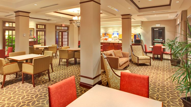 Holiday Inn Express Brockville Restaurant