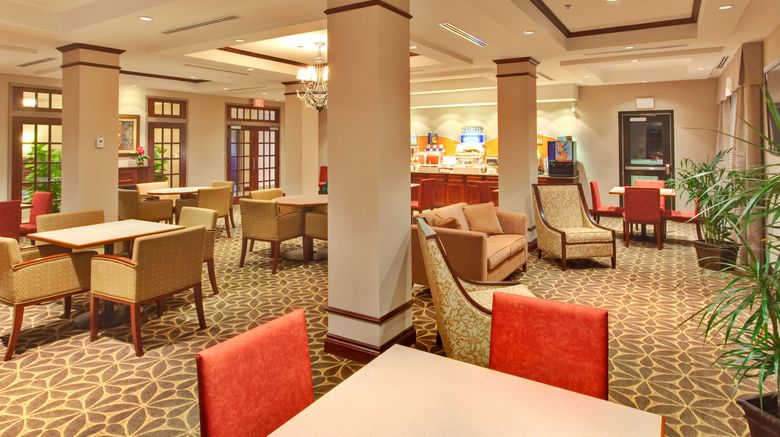 <b>Holiday Inn Express Brockville Restaurant</b>. Images powered by <a href="https://www.leonardoworldwide.com/" title="Leonardo Worldwide" target="_blank">Leonardo</a>.