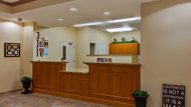 Candlewood Suites Decatur Medical Ctr Lobby