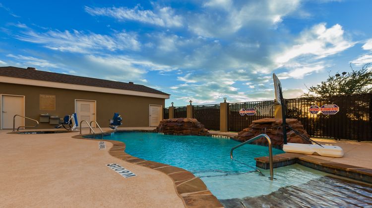 Candlewood Suites Decatur Medical Ctr Pool