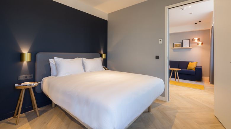 <b>Staybridge Suites The Hague - Parliament Room</b>. Images powered by <a href="https://www.leonardoworldwide.com/" title="Leonardo Worldwide" target="_blank">Leonardo</a>.