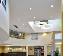 Holiday Inn Canton (Belden Village) Lobby