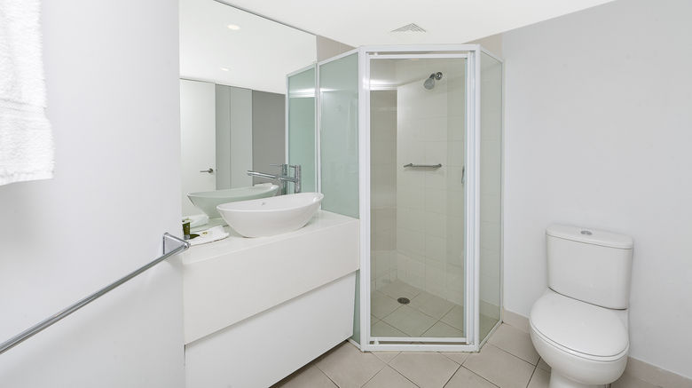 <b>Astra Apartments The Griffin Room</b>. Images powered by <a href="https://www.leonardoworldwide.com/" title="Leonardo Worldwide" target="_blank">Leonardo</a>.