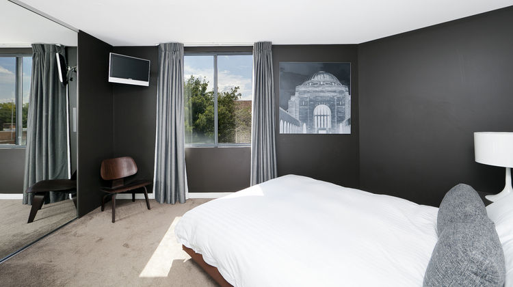 Astra Apartments The Griffin Room