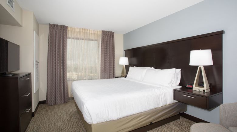 <b>Staybridge Suites Highlands Ranch Suite</b>. Images powered by <a href="https://www.leonardoworldwide.com/" title="Leonardo Worldwide" target="_blank">Leonardo</a>.