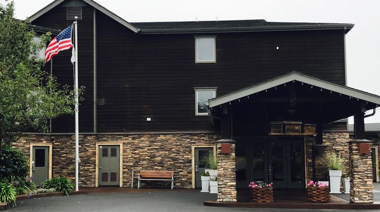Holiday Inn Express Ft Bragg Exterior
