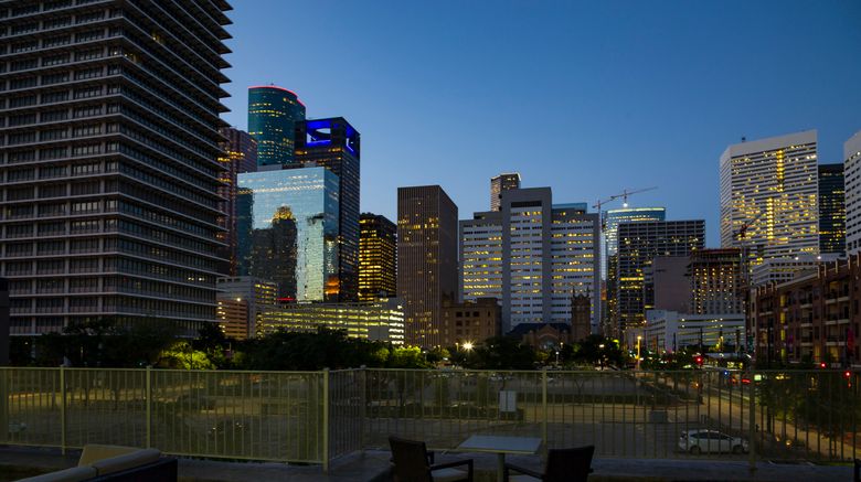 <b>Holiday Inn Houston Downtown Exterior</b>. Images powered by <a href="https://www.leonardoworldwide.com/" title="Leonardo Worldwide" target="_blank">Leonardo</a>.