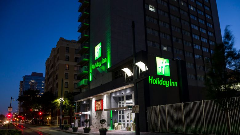 <b>Holiday Inn Houston Downtown Exterior</b>. Images powered by <a href="https://www.leonardoworldwide.com/" title="Leonardo Worldwide" target="_blank">Leonardo</a>.