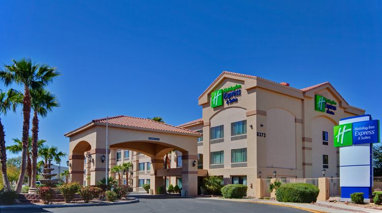 Holiday Inn Express & Suites Marana Exterior