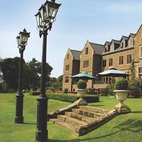 South Lodge Hotel
