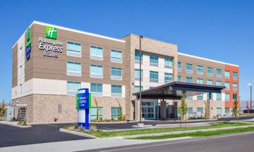 Holiday Inn Express & Suites Union Gap