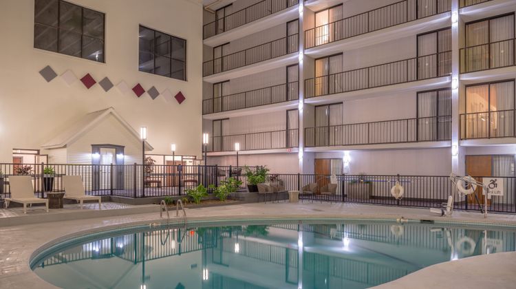 Holiday Inn Finger Lakes Region Pool