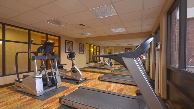 Holiday Inn Express & Suites Pine Bluff Health Club