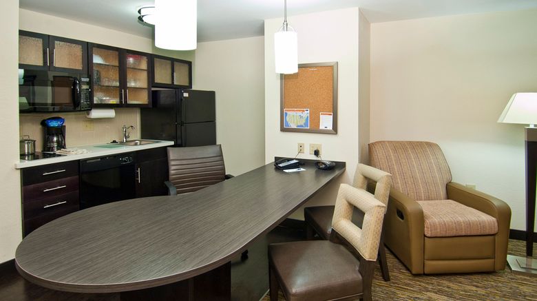 <b>Candlewood Suites Tupelo North Suite</b>. Images powered by <a href="https://www.leonardoworldwide.com/" title="Leonardo Worldwide" target="_blank">Leonardo</a>.