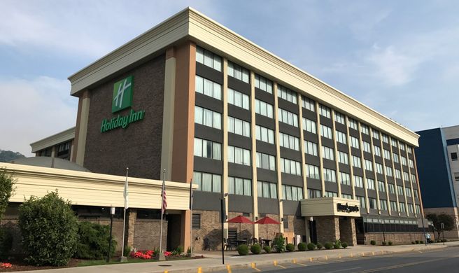 Holiday Inn Johnstown-Downtown Exterior