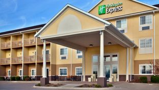 Holiday Inn Express Le Claire Riverfront