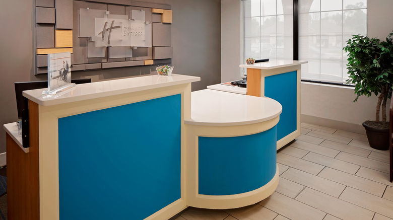 <b>Holiday Inn Express Lobby</b>. Images powered by <a href="https://www.leonardoworldwide.com/" title="Leonardo Worldwide" target="_blank">Leonardo</a>.