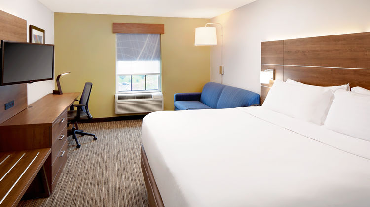 Holiday Inn Express Room