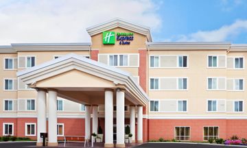 Holiday Inn Express & Suites Chehalis