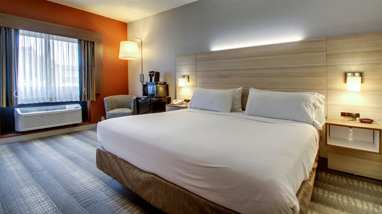 Holiday Inn Express Brown Deer/Mequon Room