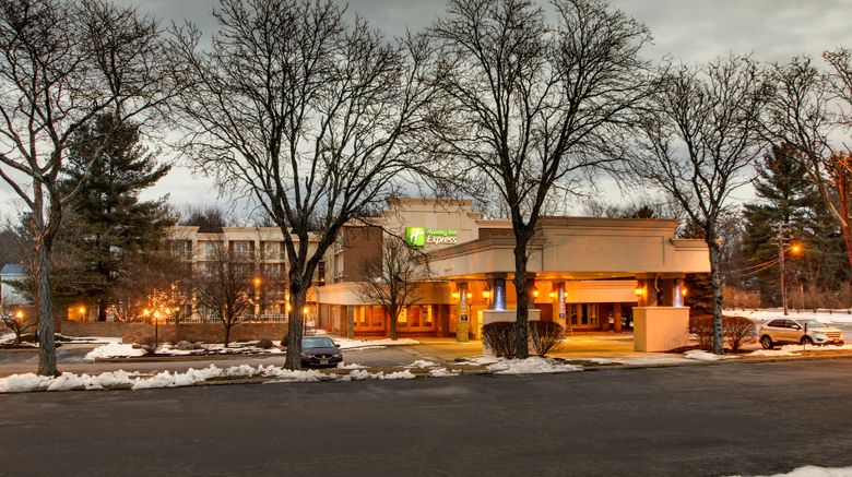 <b>Holiday Inn Express Poughkeepsie Exterior</b>. Images powered by <a href="https://www.leonardoworldwide.com/" title="Leonardo Worldwide" target="_blank">Leonardo</a>.
