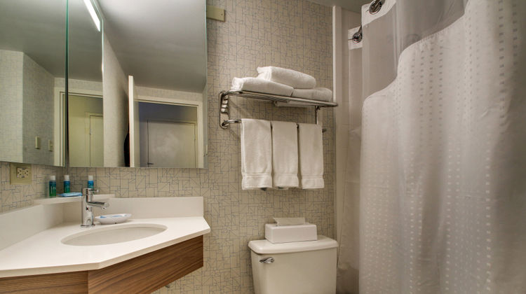 Holiday Inn Express Poughkeepsie Room
