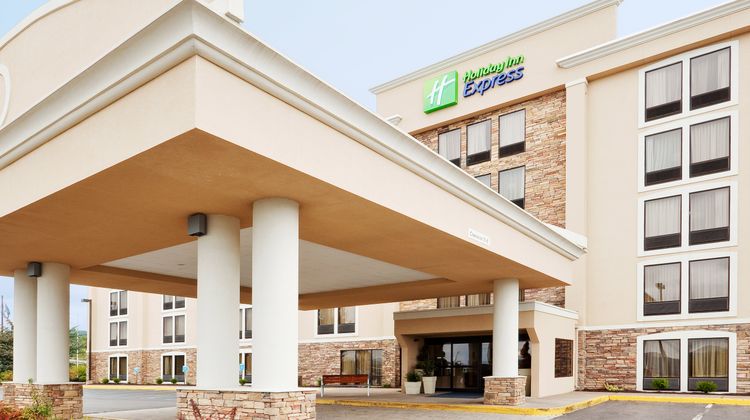 Holiday Inn Express Wilkes Barre East Exterior