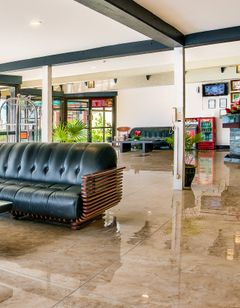 Tanoa Waterfront Hotel
