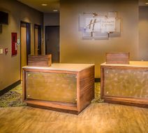 Holiday Inn Express & Stes Murray Lobby