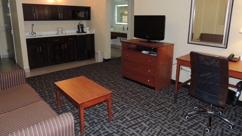 <b>Holiday Inn Express/Suites Birmingham E Suite</b>. Images powered by <a href="https://www.leonardoworldwide.com/" title="Leonardo Worldwide" target="_blank">Leonardo</a>.