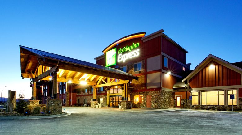 <b>Holiday Inn Express & Suites Kalispell Exterior</b>. Images powered by <a href="https://www.leonardoworldwide.com/" title="Leonardo Worldwide" target="_blank">Leonardo</a>.
