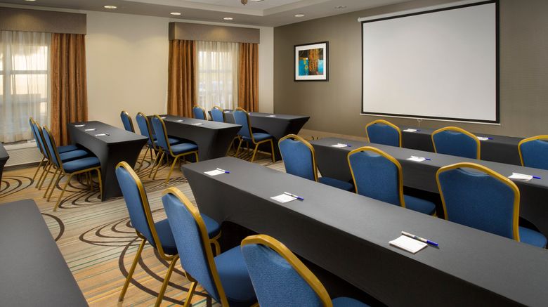 <b>Holiday Inn Express Meeting</b>. Images powered by <a href="https://www.leonardoworldwide.com/" title="Leonardo Worldwide" target="_blank">Leonardo</a>.