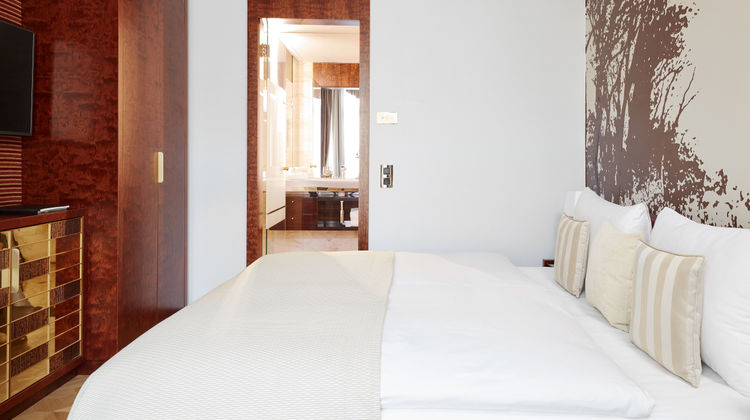 Derag Livinghotel De Medici Room