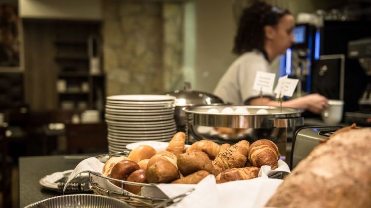 Alexander Guesthouse Restaurant