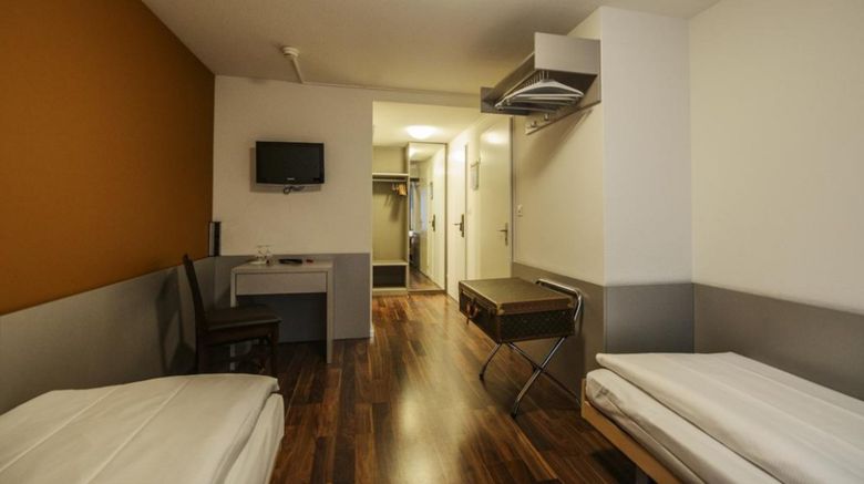 <b>Alexander Guesthouse Room</b>. Images powered by <a href="https://www.leonardoworldwide.com/" title="Leonardo Worldwide" target="_blank">Leonardo</a>.