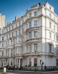 Park International Hotel