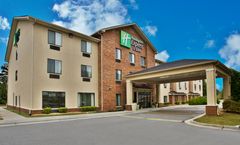 Holiday Inn Express & Stes Buford NE