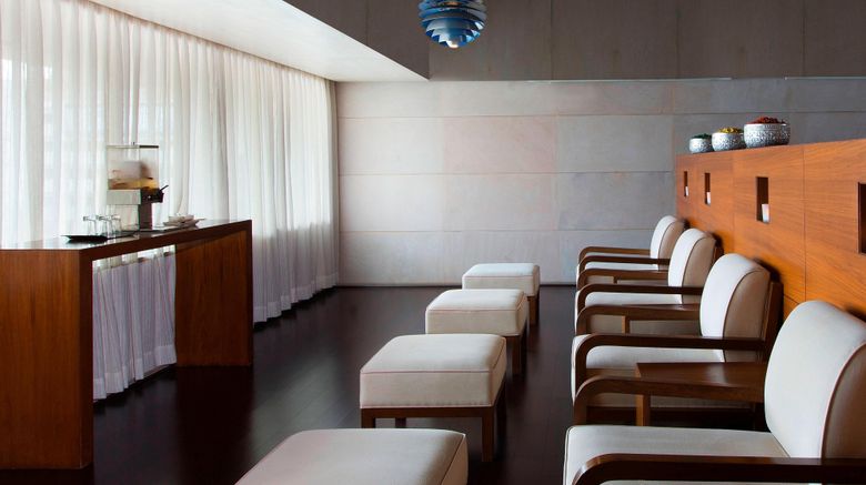 <b>Sheraton Grand Bangalore Brigade Gateway Spa</b>. Images powered by <a href=https://www.travelagewest.com/Hotels/Bengaluru-India/