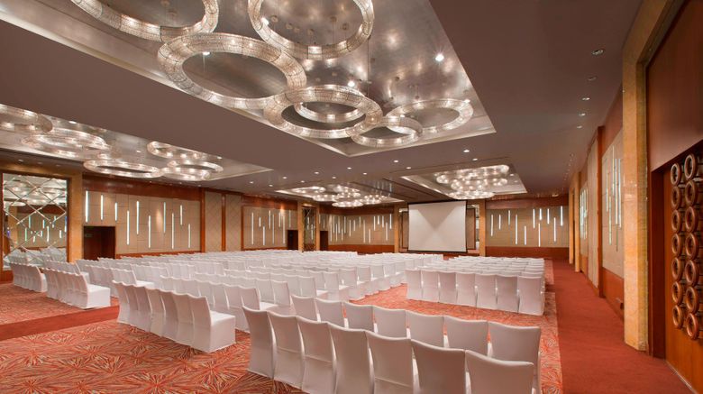 <b>Sheraton Grand Bangalore Brigade Gateway Meeting</b>. Images powered by <a href=https://www.travelagewest.com/Hotels/Bengaluru-India/