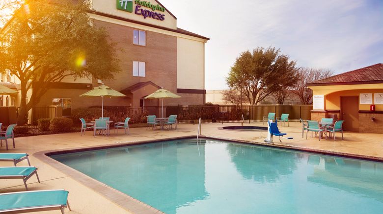 <b>Holiday Inn Express Exterior</b>. Images powered by <a href="https://www.leonardoworldwide.com/" title="Leonardo Worldwide" target="_blank">Leonardo</a>.