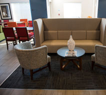 Holiday Inn Express Lobby
