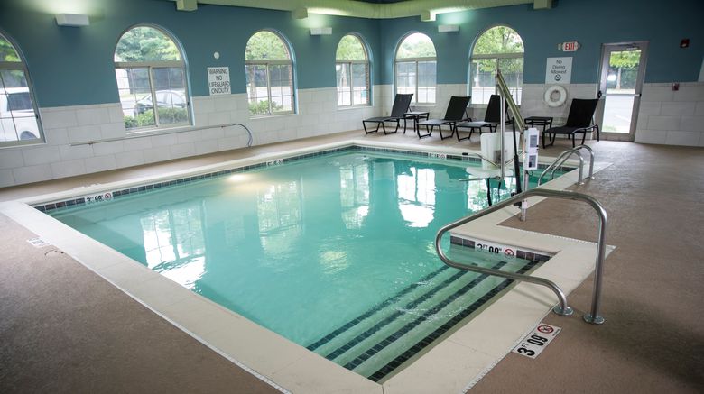<b>Holiday Inn Express Pool</b>. Images powered by <a href="https://www.leonardoworldwide.com/" title="Leonardo Worldwide" target="_blank">Leonardo</a>.