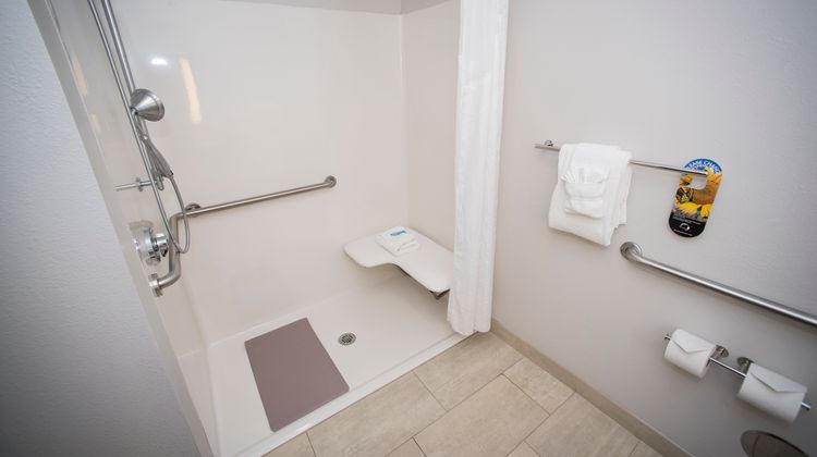 Holiday Inn Express Room