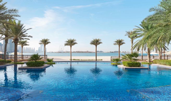Fairmont The Palm Exterior