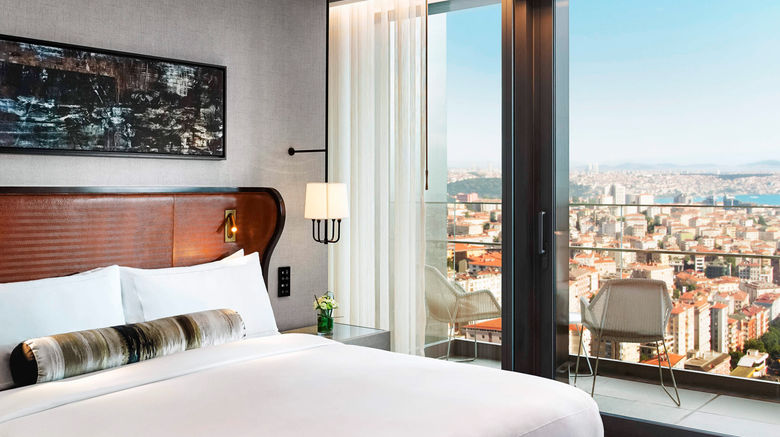 <b>Fairmont Quasar Istanbul Room</b>. Images powered by <a href=https://www.travelagewest.com/Hotels/Istanbul/