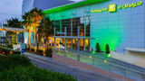 Holiday Inn Kuwait Exterior