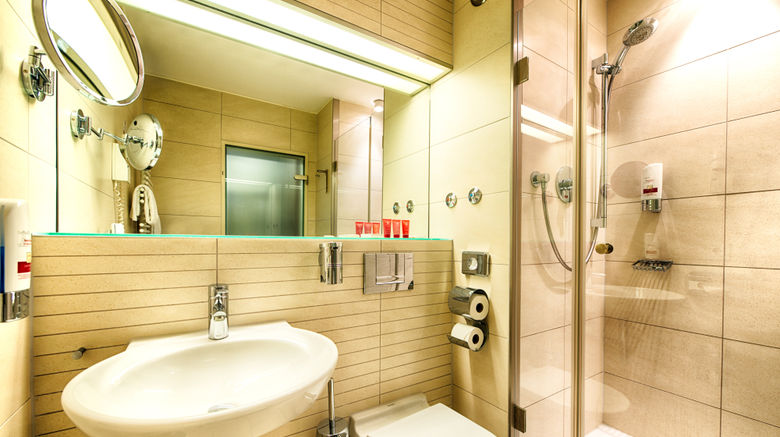 <b>Leonardo Hotel Munich City West Room</b>. Images powered by <a href="https://www.leonardoworldwide.com/" title="Leonardo Worldwide" target="_blank">Leonardo</a>.