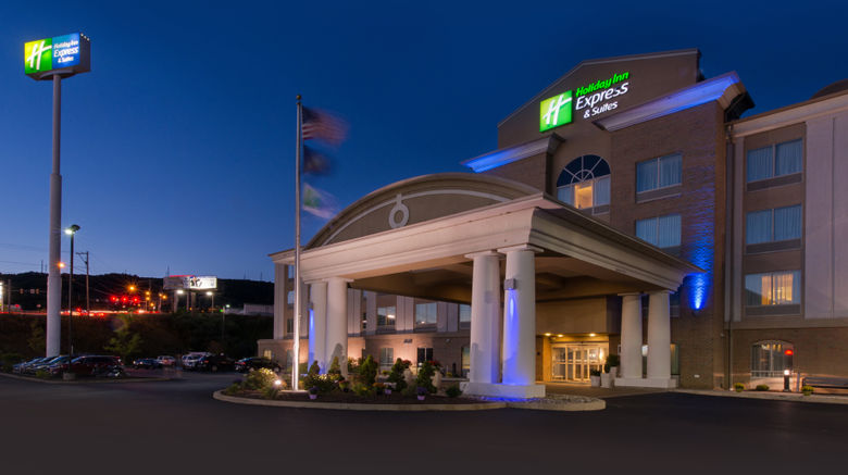 <b>Holiday Inn Express & Suites Exterior</b>. Images powered by <a href="https://www.leonardoworldwide.com/" title="Leonardo Worldwide" target="_blank">Leonardo</a>.